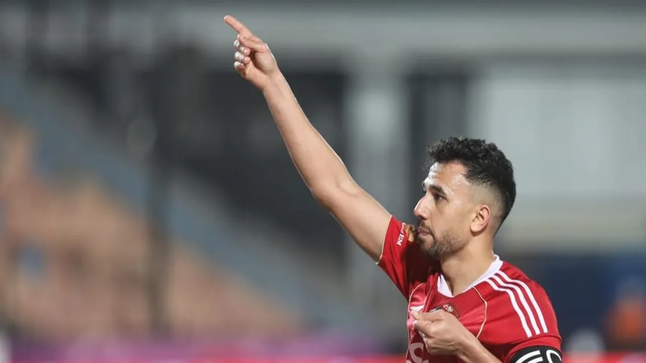 تريزيجيه ينتظم في مران الأهلي بعد تعافيه من الإصابة